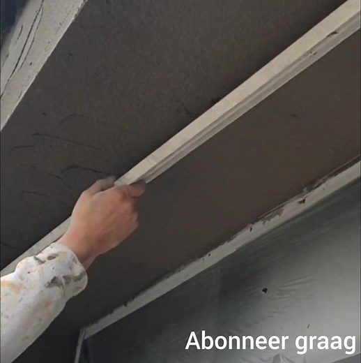 BUITENMUUR STUCEN MET CEMENTSTUC 💪 Omnicol of Knauf! #cement #plastering #plasterwork
