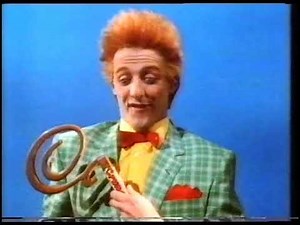 Cadbury Crunchie Ad | Golden Moments Retro Commercial