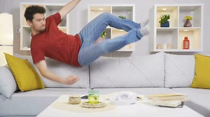 The clumsy man who wants to jump into the seat falls to the ground.