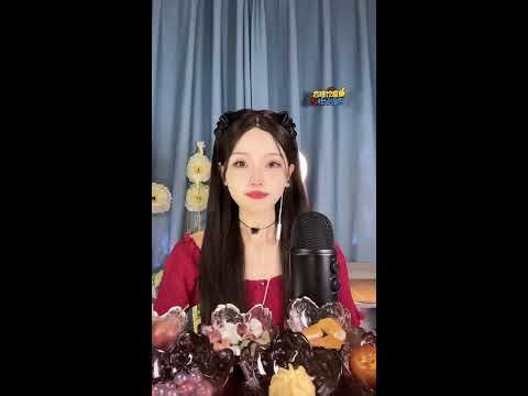 Live ASMR Eating Sounds 🍽️ Crunchy Bites for Sleep & Relaxation