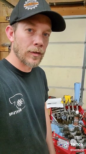 LS Engine Low Oil Pressure: Causes & Fixes