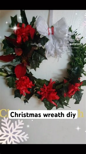 Newspaper Christmas wreath #diy #christmas #wreathmaking #christmasdiy #newspapercraft #tamil