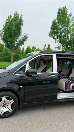 Brand-new Maybach Vito VIP van#car #supercars #luxurycars #van