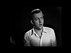 Bobby Darin on the Judy Garland show (includes outtake)
