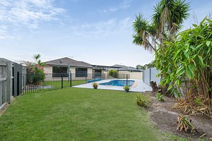 Sold House 10 Cadell Crescent, Rothwell QLD 4022 - Aug 17, 2023