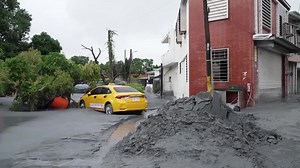 New flood fears spook evacuees after Super Typhoon Ragasa kills 17 in Taiwan