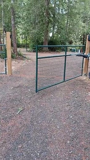 auto gate install complete. Mighty Mule 371 with mobile app and wifi enabled