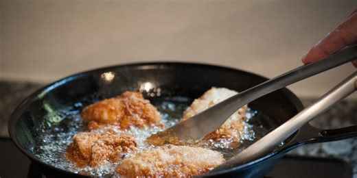 What Nutrition Experts Want You to Know About Beef Tallow Vs. Seed Oil