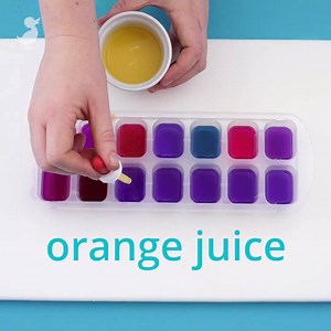318K views · 1.5K reactions | Curious young scientists will absolutely love testing the PH levels of a variety of ingredients with this amazing purple cabbage water PH experiment! It's early chemistry learning in an ice cube tray. This colour PH indicator works by showing when a substance is very acidic (pink), neutral (purple) or alkaline (blue). | Storypark | Facebook