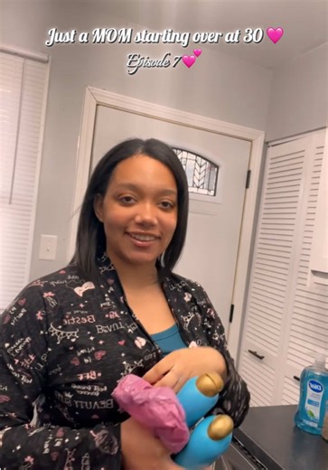 I hate packing!! Seriously… 😳 #startingover #momsoftiktok #packing #moving #fyp