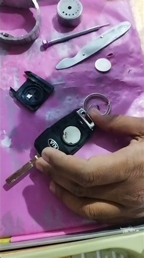 Kia Car Remote Key Battery Replacement 🔋 | Easy Step-by-Step Guide | Saim Watch Co.