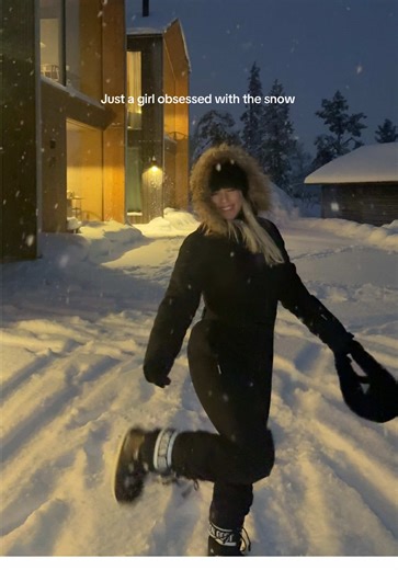 Explore Lapland's Magical Winter Wonderland