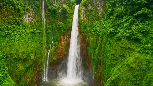 Costa Rica in 4K – Discover Hidden Treasures & Epic Nature Scenes