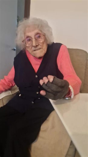 103-Year-Old Hannah Reflects on Her WWII Service