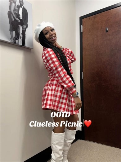 Today’s ootd is giving a little clueless and a lot of picnic table cloth 😂 but it’s definitely still GIVING 😍 #ootd #fashioninspo #valentinesoutfitinspo