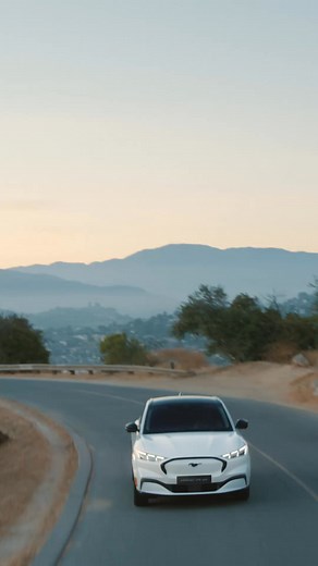 CHỈ BẠN CÓ THỂ ✨ Ford Mustang Mach-E mới - Mẫu e-SUV Hiệu Năng Cao...