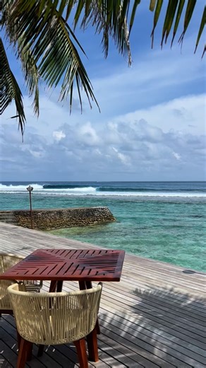 2.3K views · 11 reactions | Today at Veli Resort in the Maldives. Guests can paddle out on a complimentary basis whenever they choose at the Resort’s very own wave. Better still, there’s rarely anyone out . For villa and surf details DM a Tropicsurf Travel Designer today  | Tropicsurf | Facebook