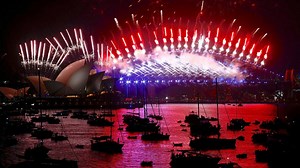 Australia ushered in the new year with a fireworks display over Sydney Harbour Bridge. | CGTN