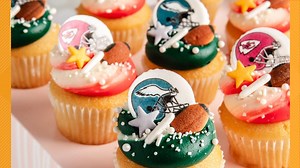 Lancaster Cupcake creates Super Bowl treats