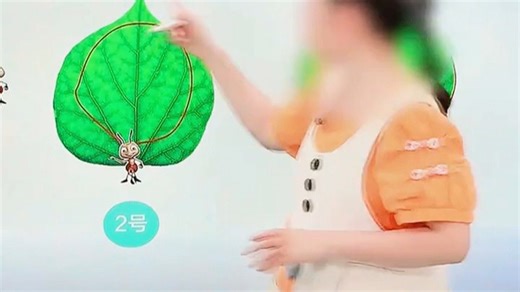 学而思P4学习机，预习复习拓展功能全，孩子在家也能高效学习，家长更省心，语文数学英语全面提升，助力成绩稳步增长。