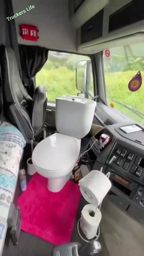 130K views · 928 reactions | #trucking #trucker #life | Truckers Life | Facebook