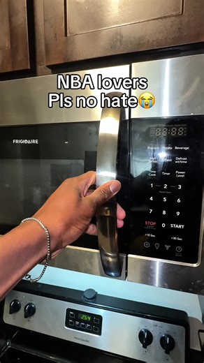 Basketball Design Showcase: Creative Hoops Inspiration