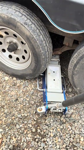 TARASE episode 1: Fix a flipped tandem axle equalizer after trailer hits a simple bump in the road.