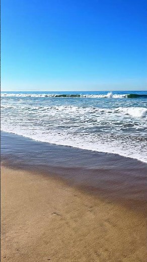 Relaxing Ocean Waves at California's Pacific Coast 🌊 | 4K Beach Serenity