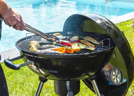 Video – Barbecue a carbonella Leroy Merlin: i modelli migliori per pranzi e cene all’aperto