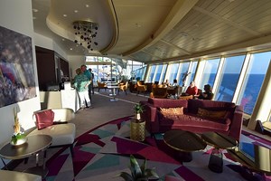 5 things you're missing from Royal Caribbean's suite lounge