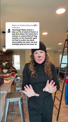 Bunnies that yawn. Rabbits that stretch.