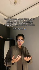 Cewek Sibuk Scroll TikTok & Simulasi Ibu Rumah Tangga