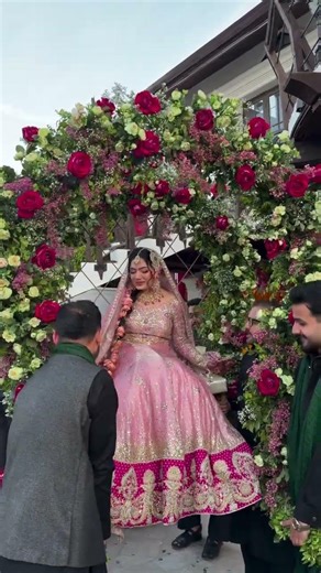 Cute and Shy Bride Moments🤪#dulhandulhan #wedding #shortvideo