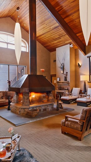 At the Woodlands Spa and Salon, health is a holistic matter. From healing spa treatments to glamorous salon specialties, and beyond, everything you need to look and feel your best is at your beck and call. | Nemacolin