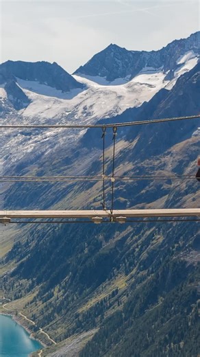 NEW COUNTRIES ALERT! 🚨 We’re excited to welcome Austria to the MONAT family! Get ready for next-level beauty and an opportunity like never before. Keep following for more details. 🇦🇹✨ — ALERTE : NOUVEAUX MARCHÉS! 🚨 Nous sommes ravis d’accueillir l’Autriche dans la famille MONAT! Préparez-vous à la prochaine génération de produits de beauté et à une occasion inédite. Suivez-nous pour plus de détails. 🇦🇹✨ | MONAT Canada Official