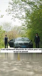 La femme calculatrice est arrivée à sa propre fête de fiançailles dans toute sa | Rahman Z