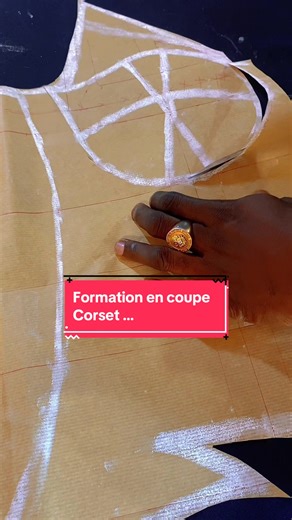 Formation en coupe de corset - Réaliser différents types de corset