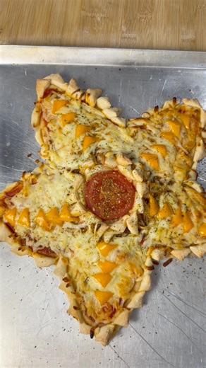 856K views · 3.1K reactions | 劉 Stranger Things Demogorgon Pizza 劉...