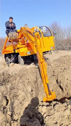 Gantry crane burial truck truck-mounted excavator