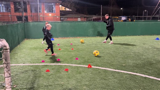 Session with Keir, David, and Jacob 👏 #121footballcoaching #playerdevelopment #coaching #coachingpoints