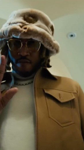 RapPlayListDaily | THIS NEW FUTURE VERSE HITS DIFFERENT🔥HES NEVER MISSED🔥😱 #rap #future #drake #music #gang #hood #ovo #flow #legend #musicvideo #lyrics... | Instagram