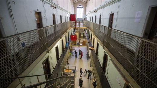 Surpopulation carcérale : il reste des places inutilisées en prison - RTBF Actus