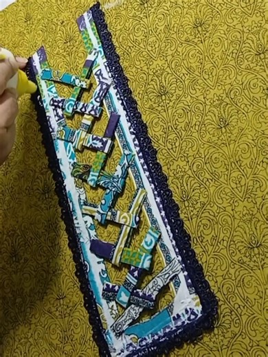 Stunning Pakistani Neck Designs for Kurtis