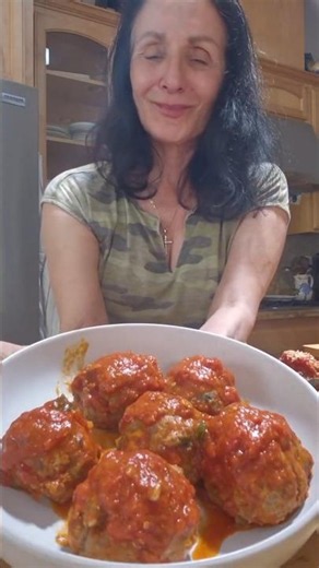 Baked Italian Ricotta Meatballs (Soft and Tender Every Time)#Italianmeatballrecipes