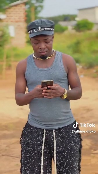 prank de fidélité #fypシ゚viral🖤tiktok #🔥🔥🔥 #fyp #benintiktok🇧🇯 #pourtoii tout les adja n'aime pas la polygamie 🤔!!!!@MCP Adjavi djidji @JAYAN LADY DON 🤑