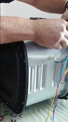 How to replace light bulb from air fryer.