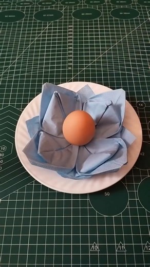 Beautiful Lotus Napkin 🌸 Easy DIY Fold