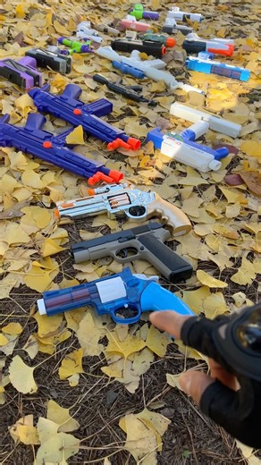 Review the nerf gun #nerf #nerfguns #reels #toyguns #toys #gündem #gaming #shorts #games #unboxing