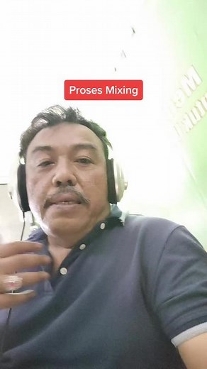 Audio Mixing Techniques in a Professional Studio