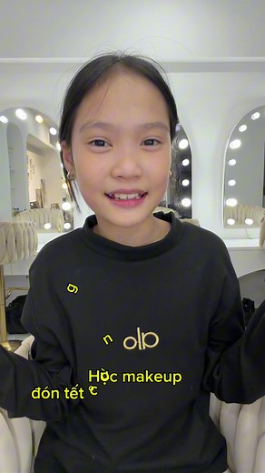 Học Makeup Đón Tết: Bí Quyết Cùng Con Gái